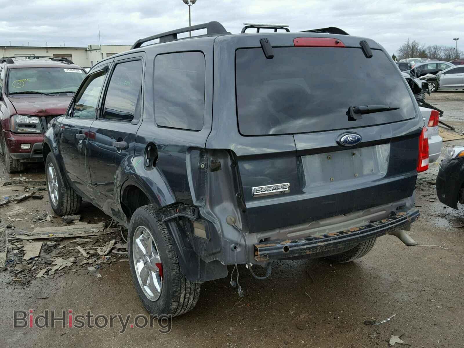 2009 FORD ESCAPE - VIN: 1FMCU03769KB20974 - Фото 3