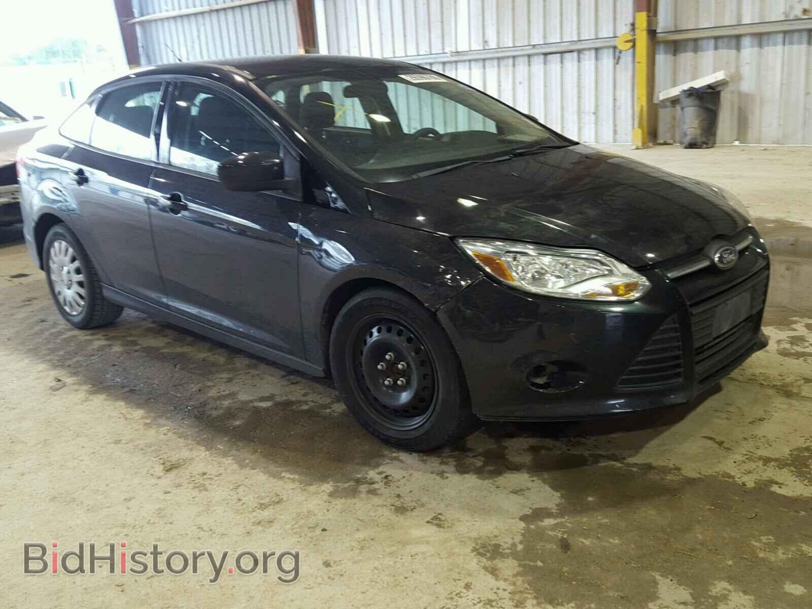 Photo 1FAHP3F23CL108968 - FORD FOCUS 2012