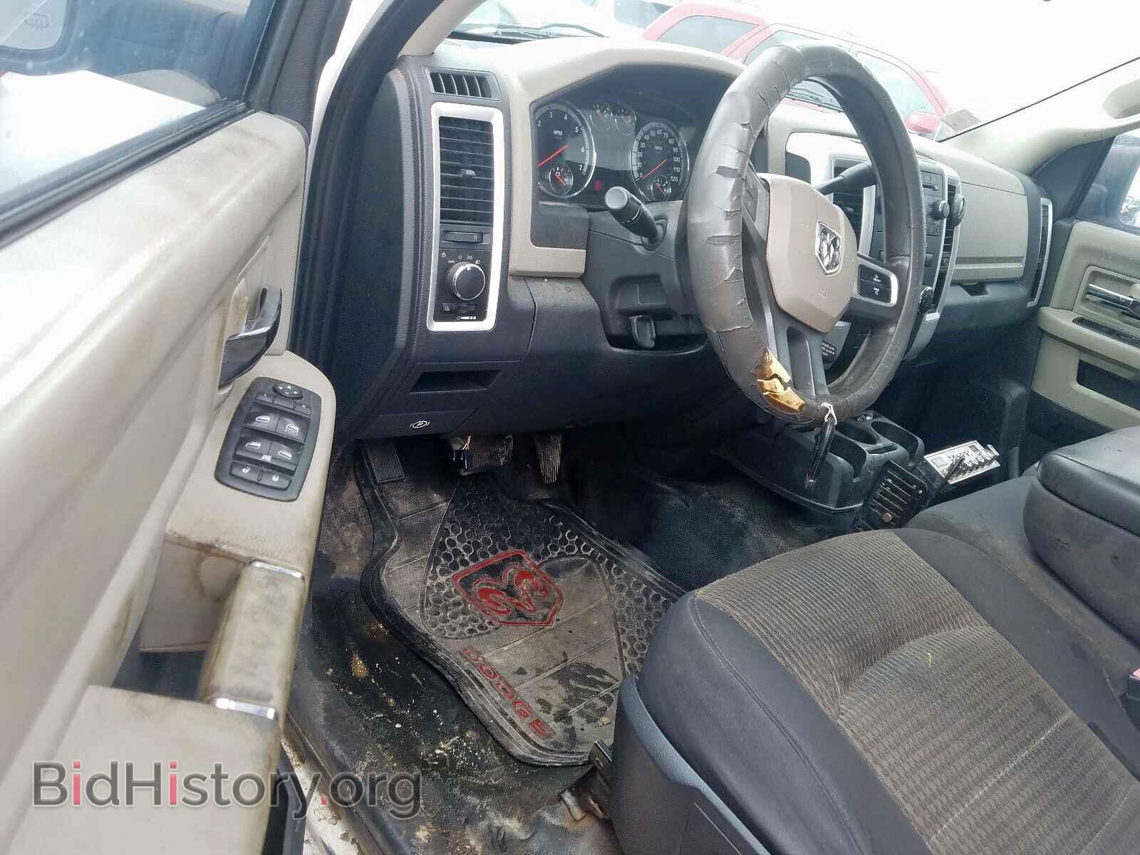 2011 DODGE RAM 1500 - VIN: 1D7RB1GT4BS697306 - Фото 9