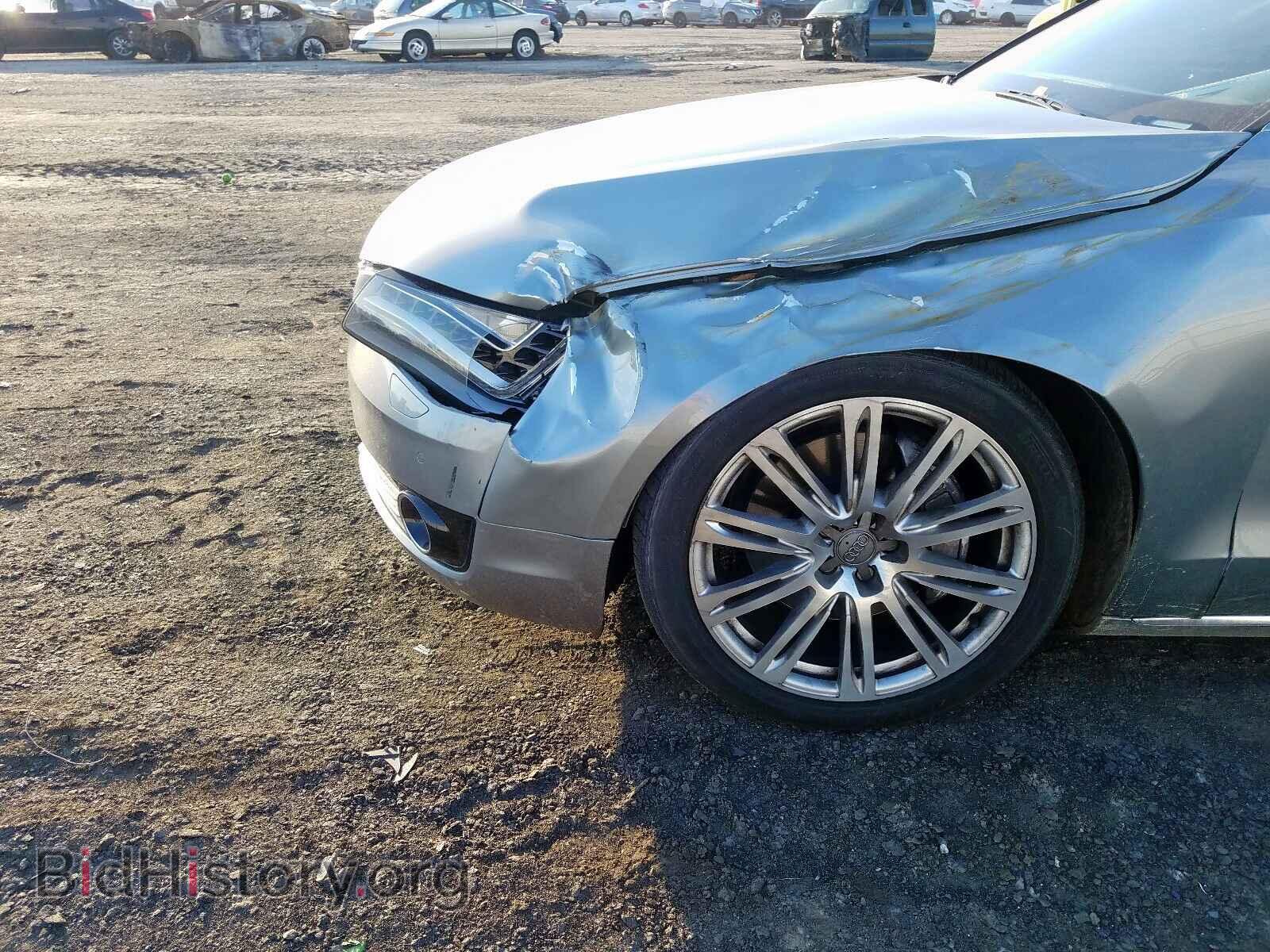 2013 AUDI A8 - VIN: WAURGAFD7DN025583 - Фото 9
