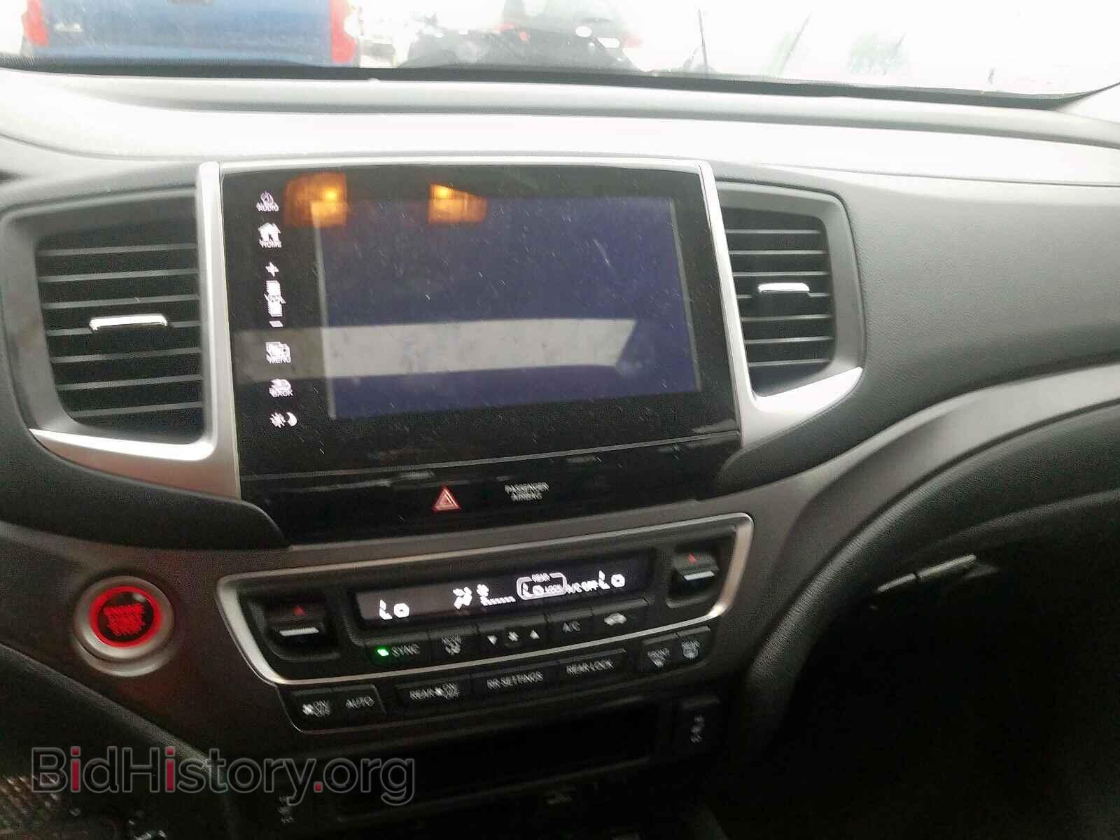 2017 HONDA PILOT - VIN: 5FNYF5H56HB002413 - Фото 9