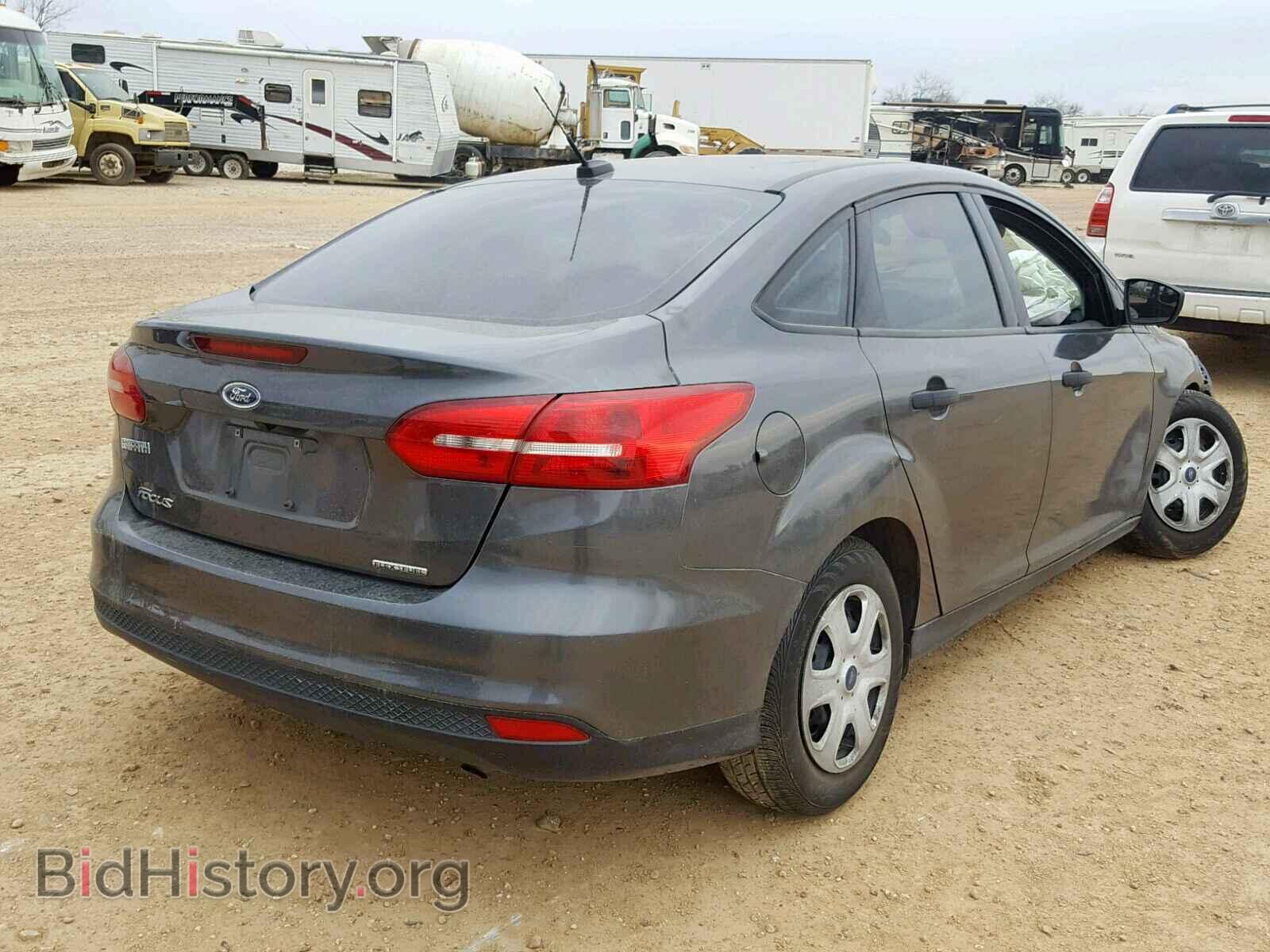 2016 FORD FOCUS - VIN: 1FADP3E22GL343996 - Photo 4