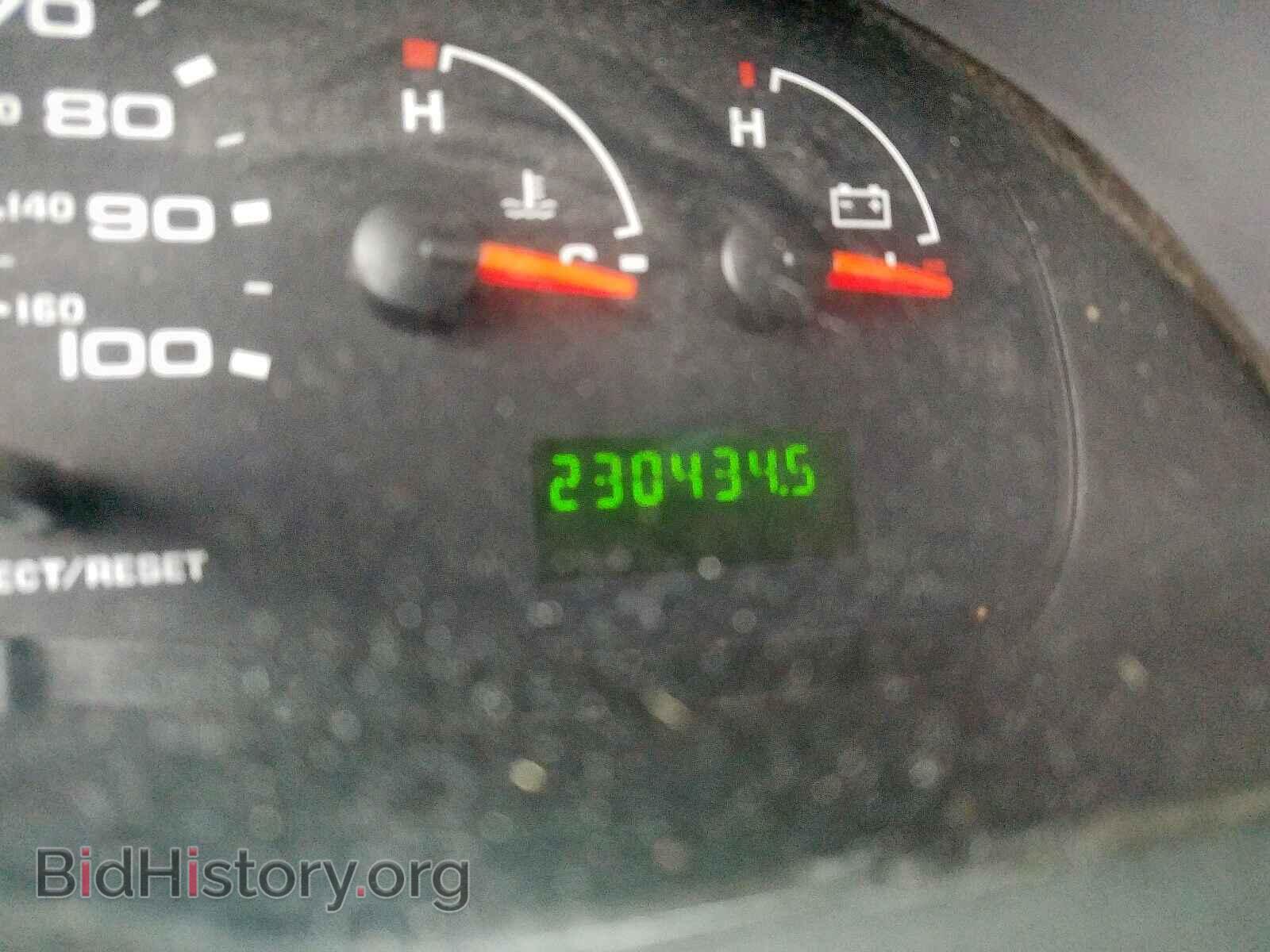 2006 FORD ECONOLINE - VIN: 1FBSS31L36DA03820 - Фото 8