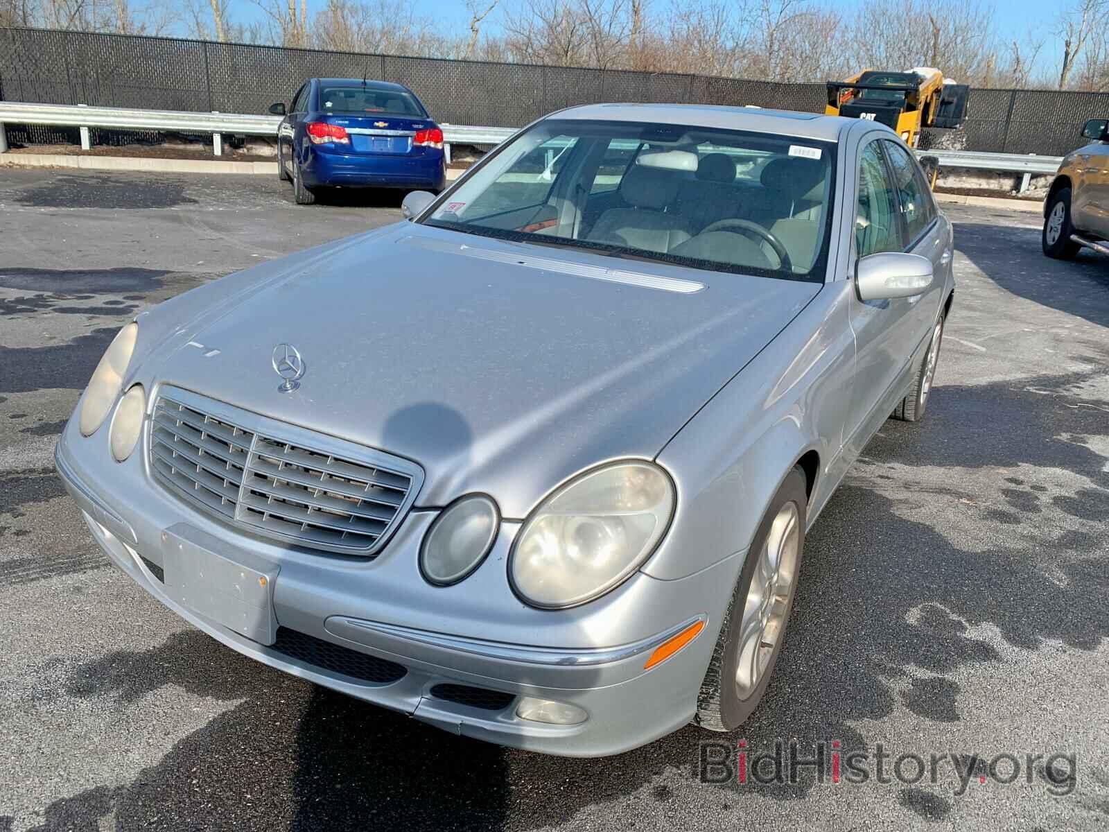 Photo WDBUF83J34X117621 - MERCEDES-BENZ E 500 4MAT 2004