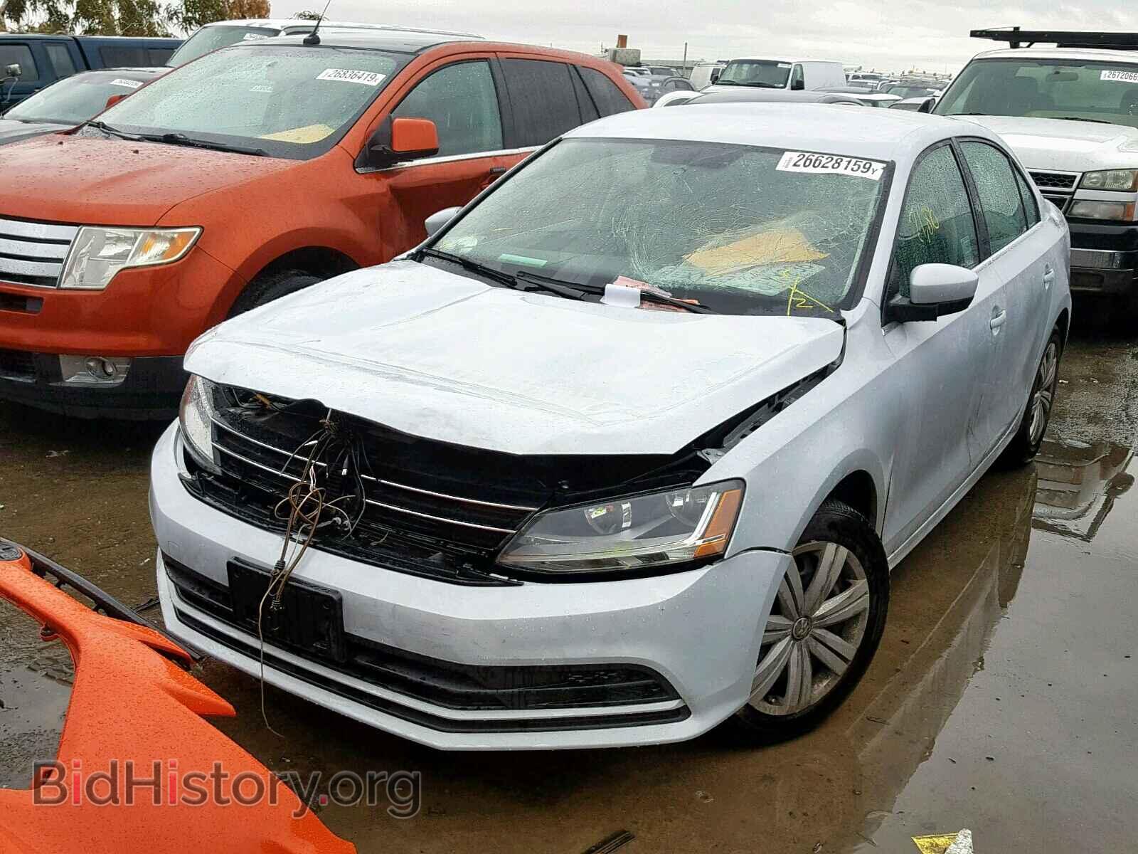2017 VOLKSWAGEN JETTA - VIN: 3VW2B7AJ0HM321111 - Photo 2
