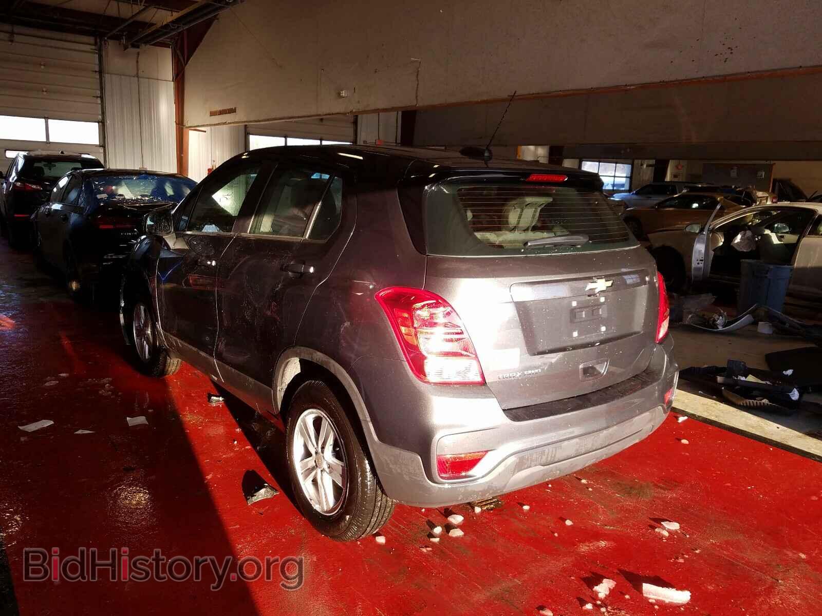 2019 CHEVROLET TRAX - VIN: 3GNCJNSB3KL367719 - Фото 3