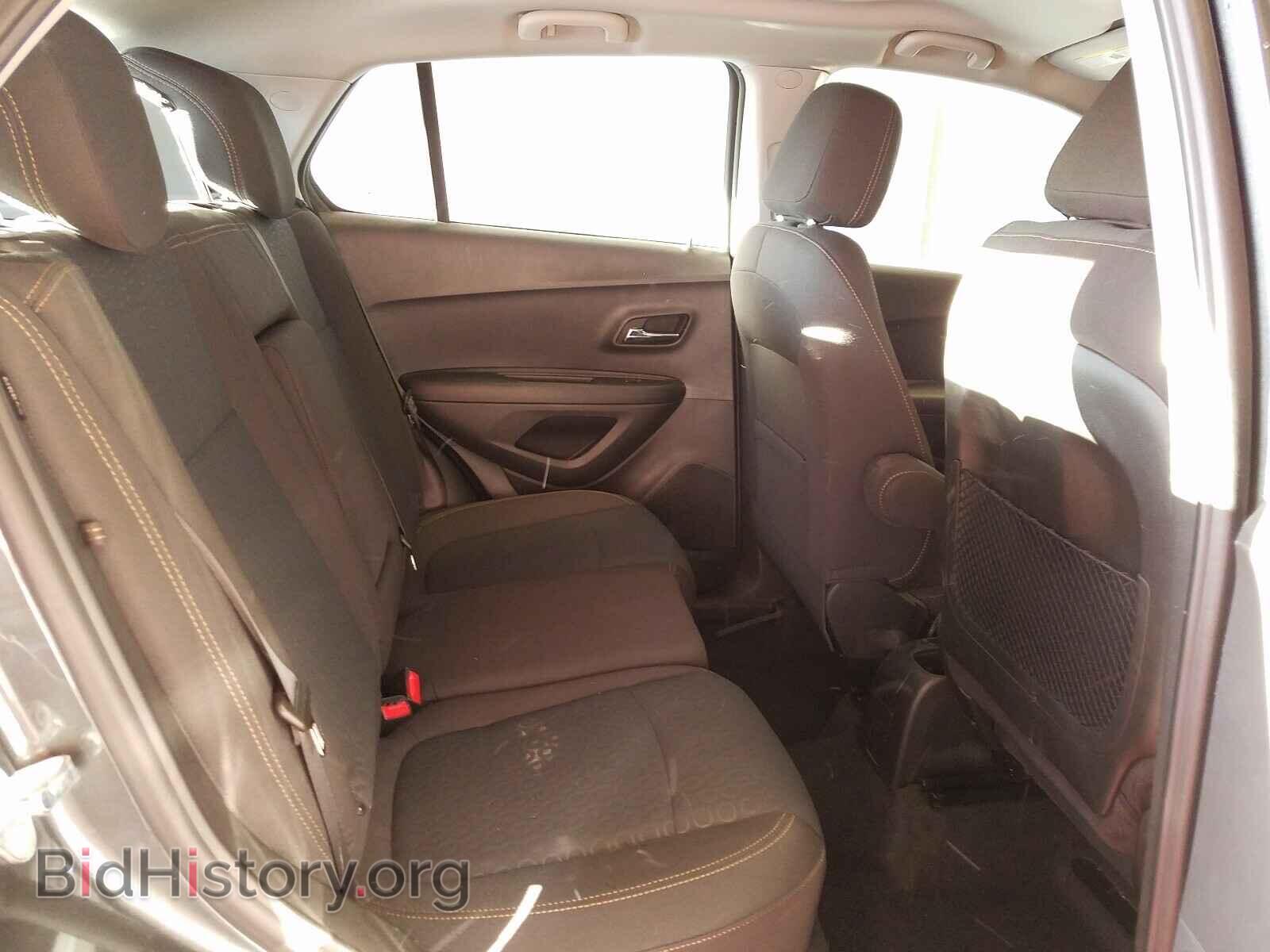 2019 CHEVROLET TRAX - VIN: 3GNCJNSB3KL367719 - Фото 6