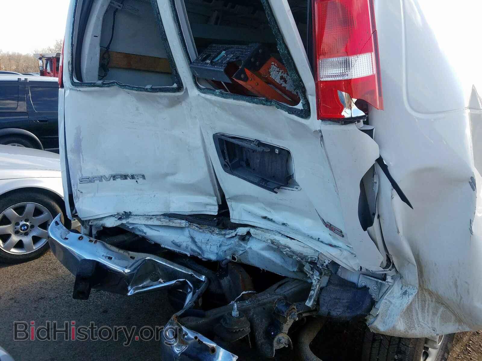 2017 GMC SAVANA - VIN: 1GTW7AFF2H1904154 - Фото 9