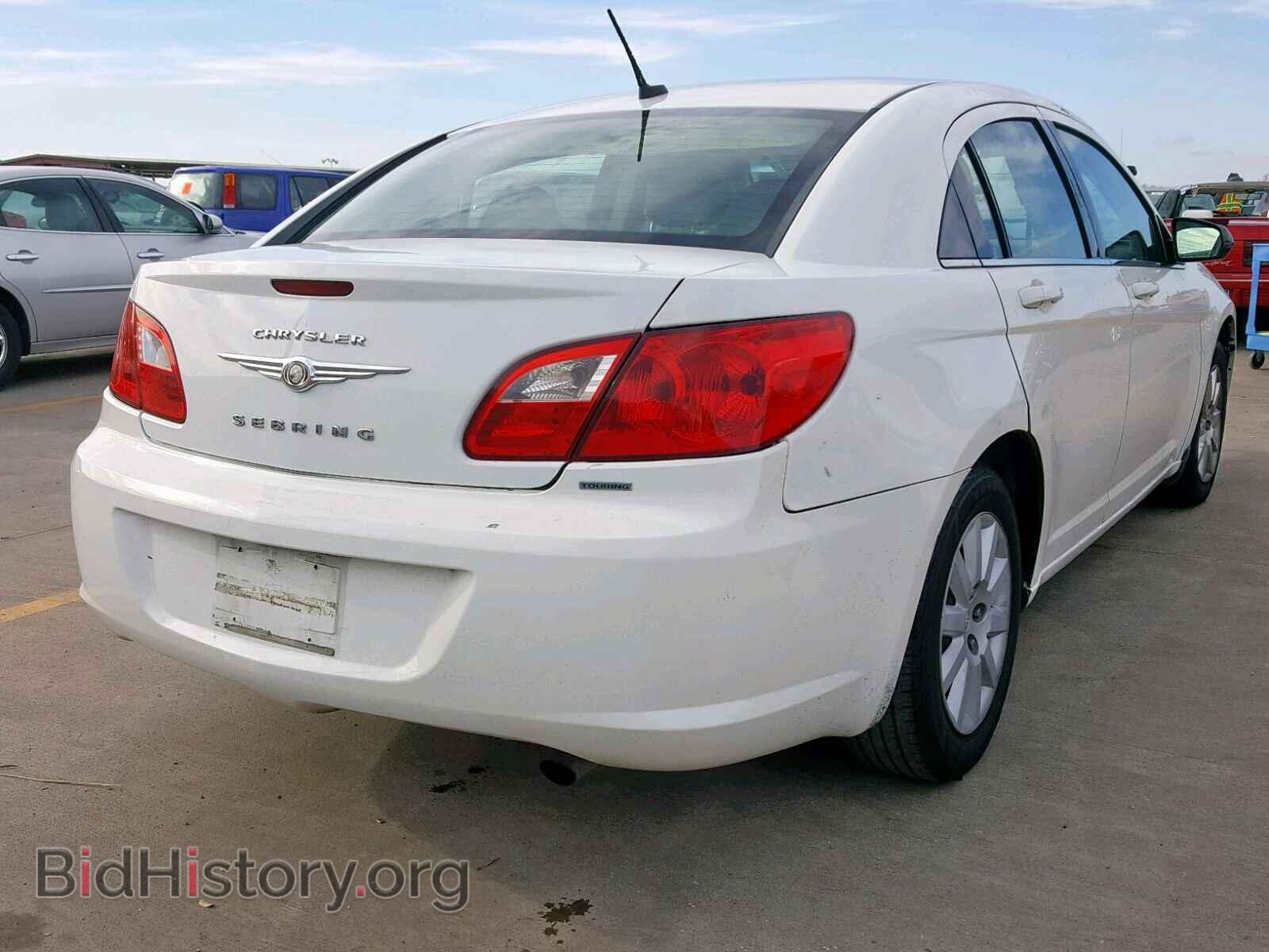 2010 CHRYSLER SEBRING - VIN: 1C3CC4FB0AN130924 - Фото 4