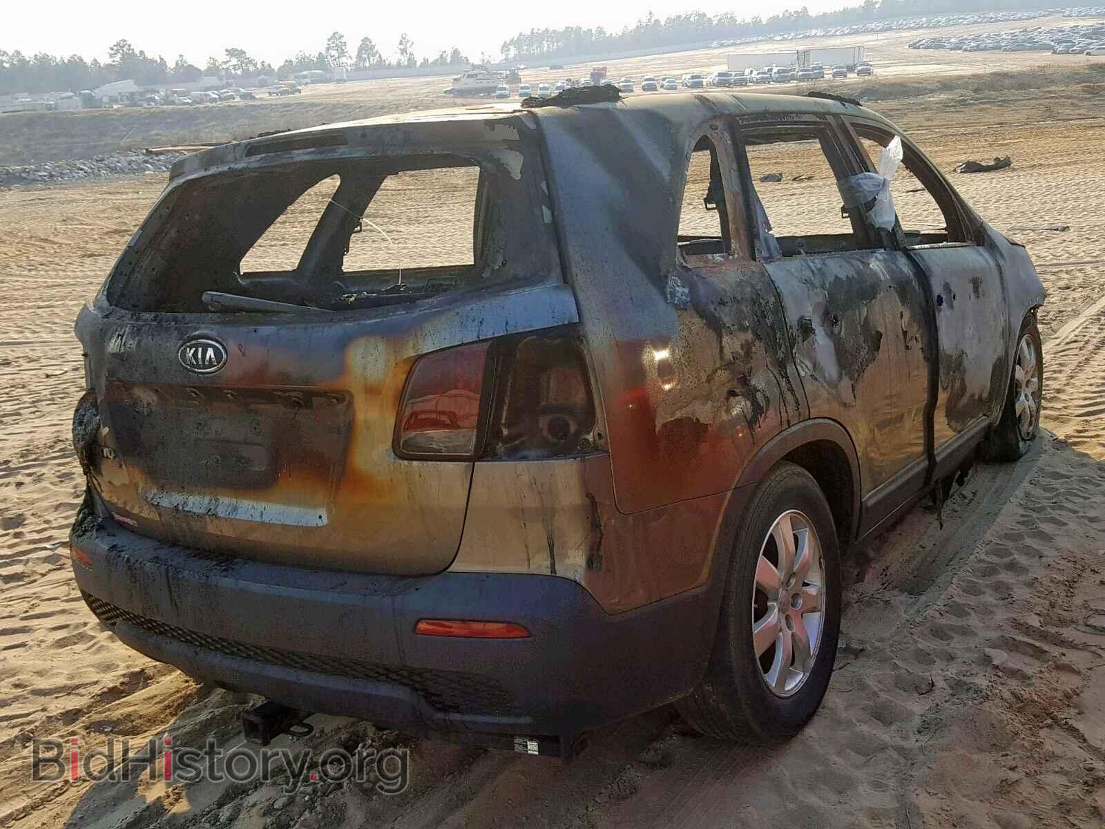 2012 KIA SORENTO BA - VIN: 5XYKT4A22CG297035 - Фото 4