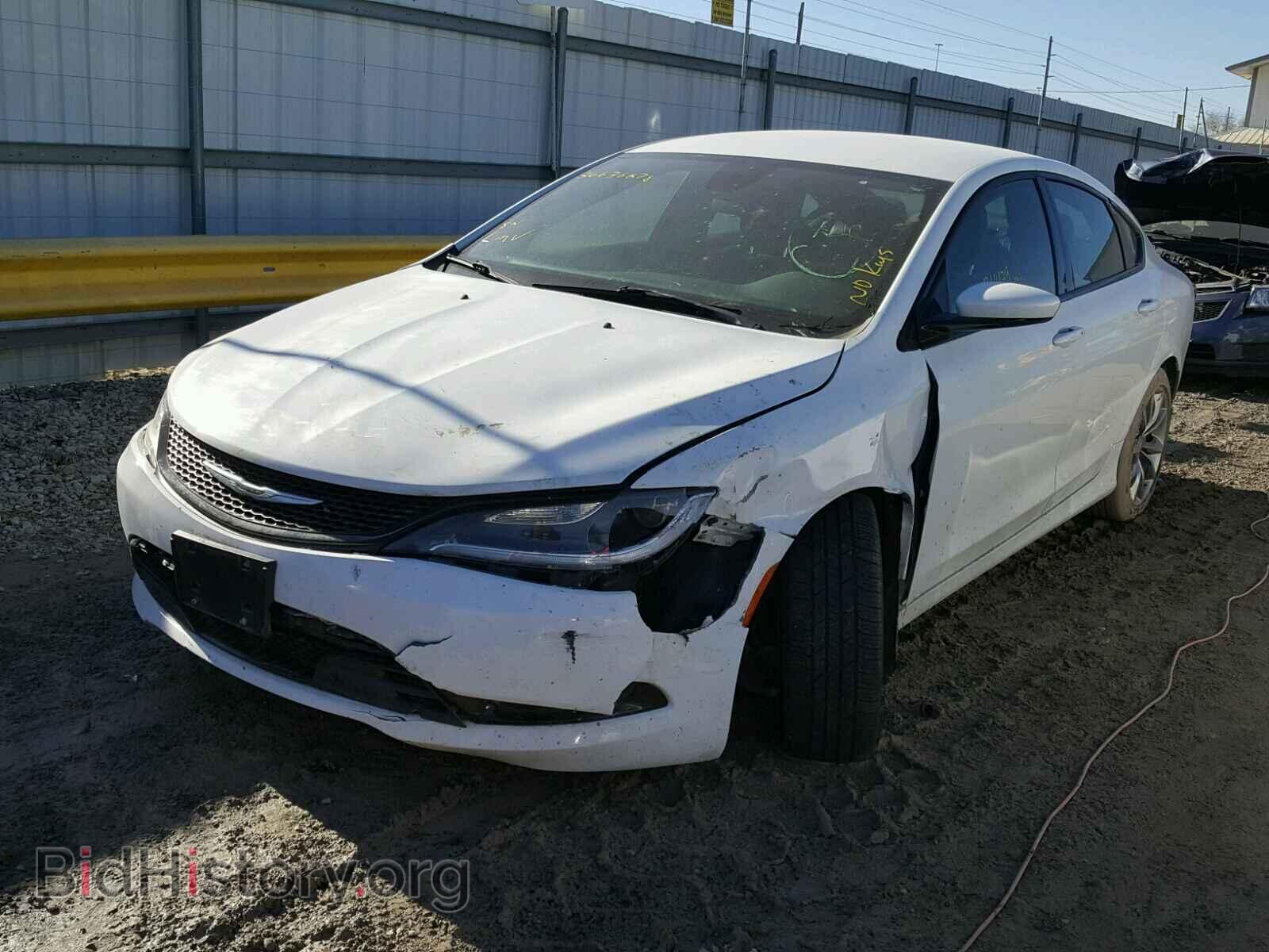 2015 CHRYSLER 200 - VIN: 1C3CCCBG0FN517461 - Photo 2