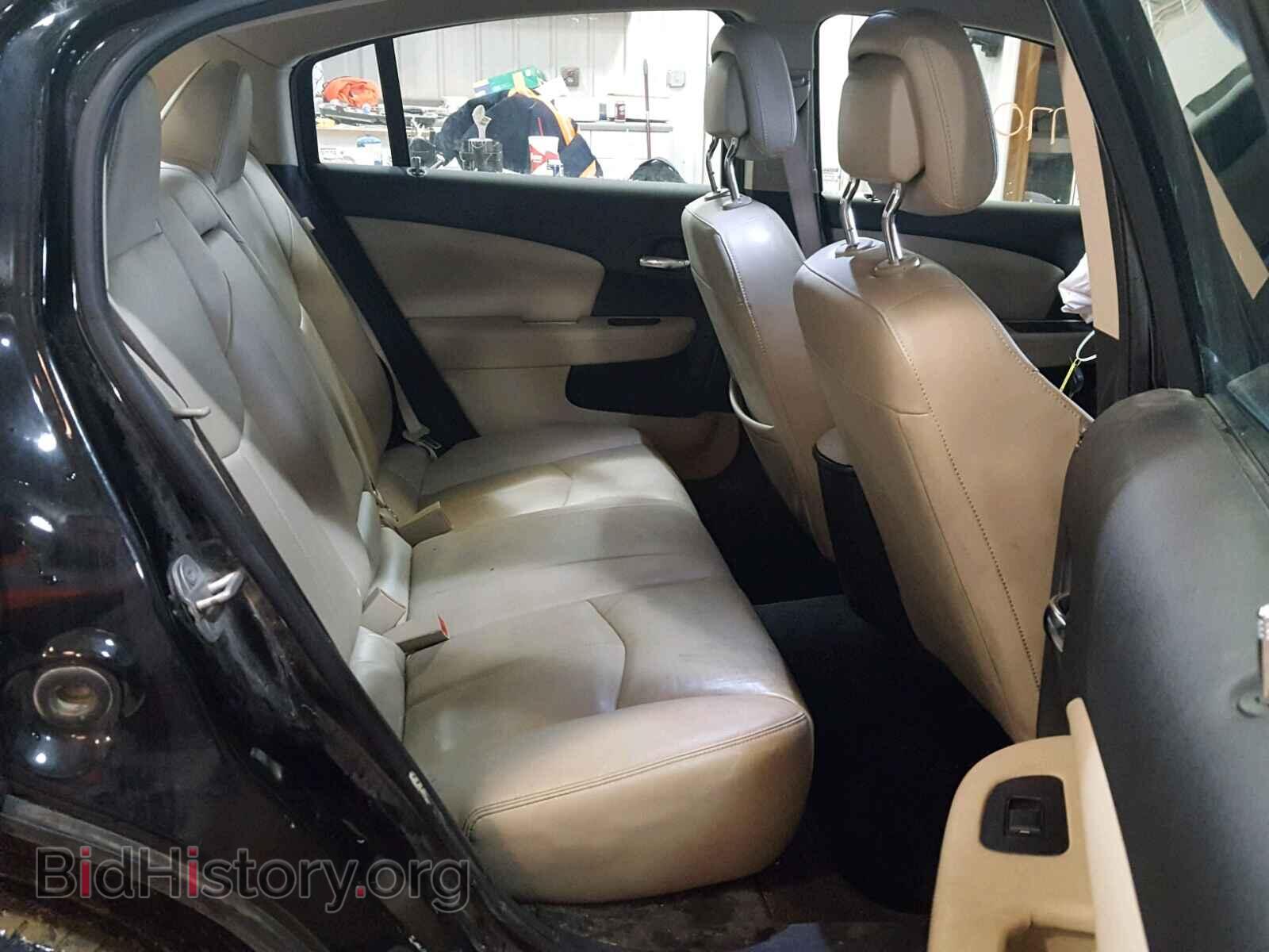 2011 CHRYSLER 200 - VIN: 1C3BC2FB9BN597101 - Фото 6