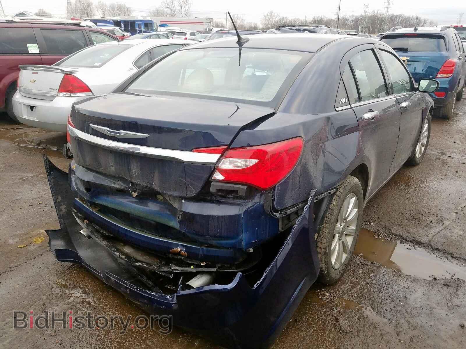 2013 CHRYSLER 200 - VIN: 1C3CCBCG2DN751834 - Photo 4