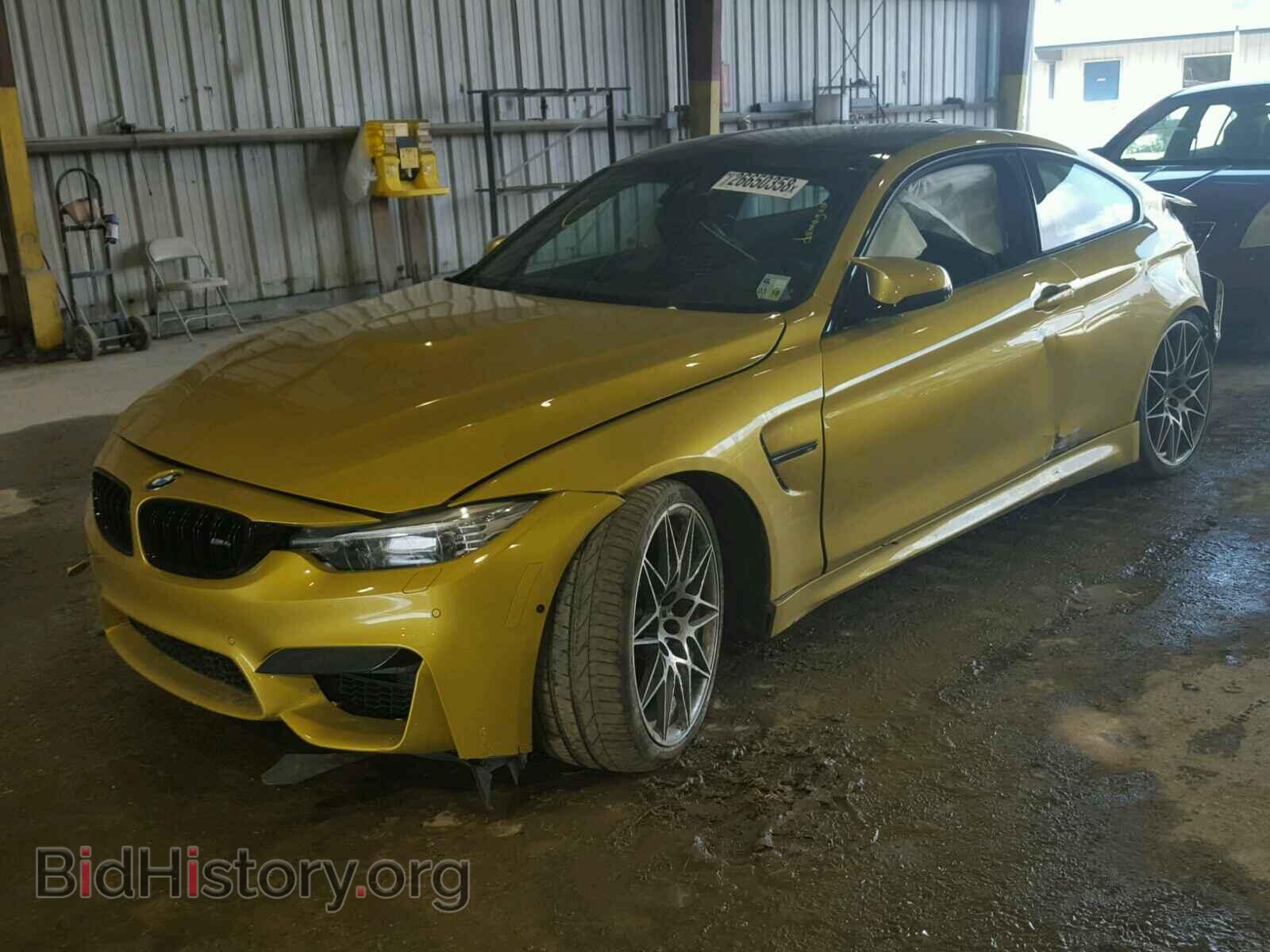 2017 BMW M4 - VIN: WBS3R9C34HA014348 - Фото 2