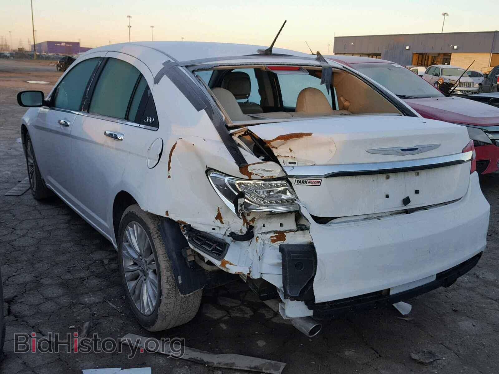 2012 CHRYSLER 200 - VIN: 1C3CCBCGXCN180317 - Фото 3