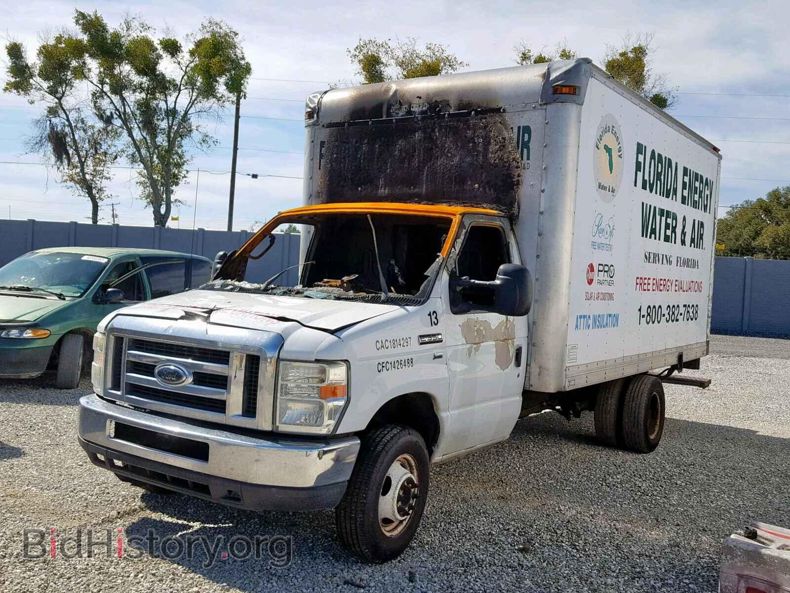 2011 FORD ECONOLINE - VIN: 1FDWE3FL4BDA29538 - Фото 2