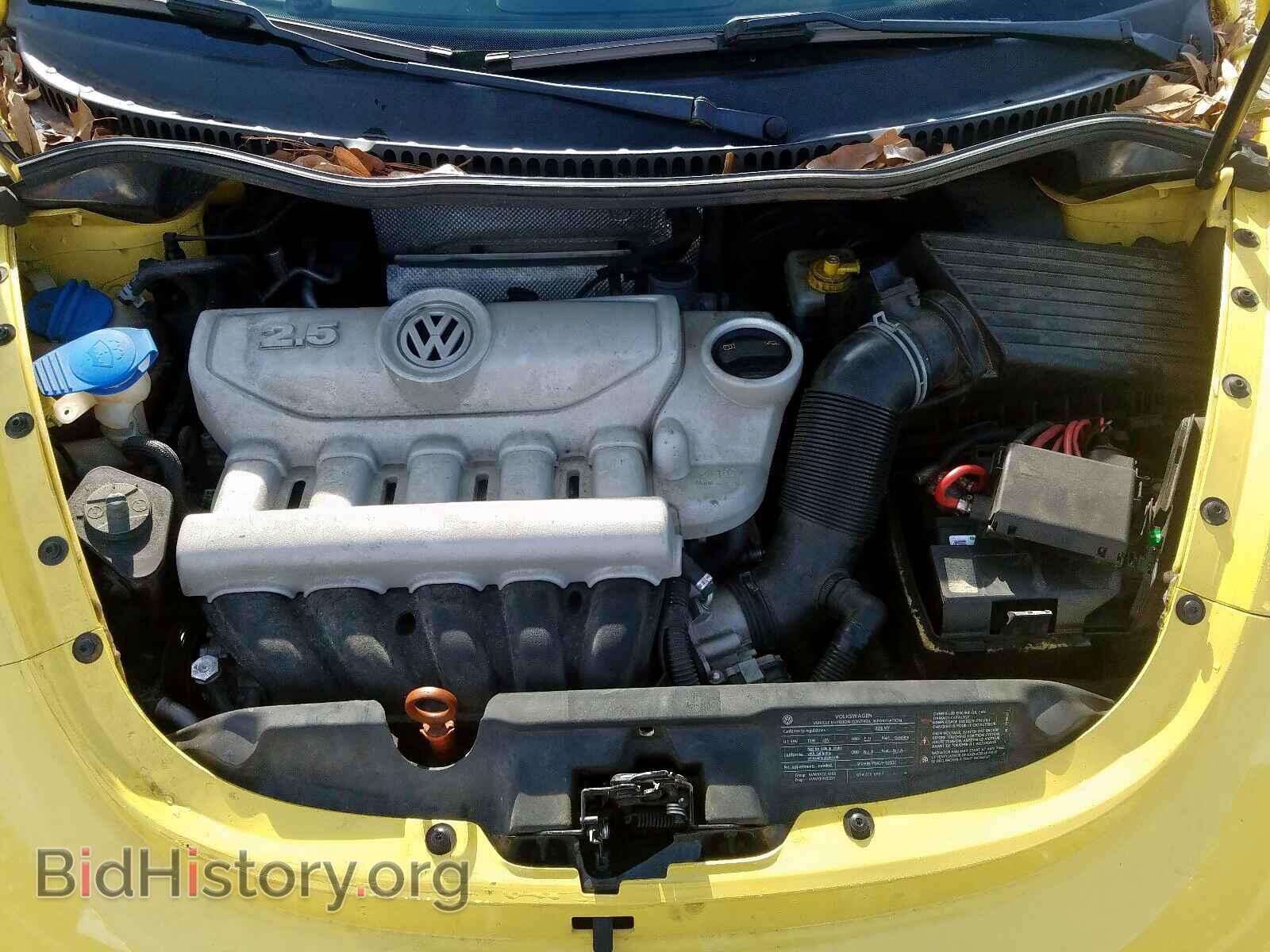 2010 VOLKSWAGEN BEETLE - VIN: 3VWPW3AG2AM005058 - Фото 7