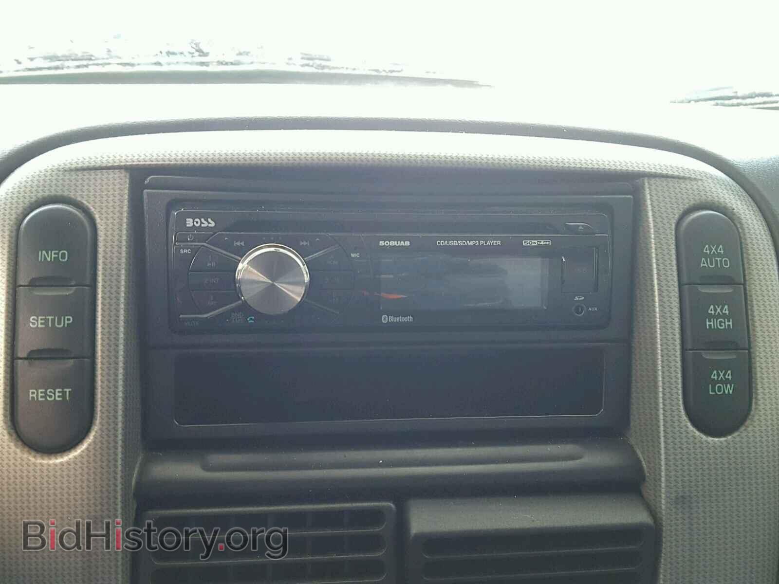 2005 FORD EXPLORER - VIN: 1FMZU73K35UB61892 - Фото 9