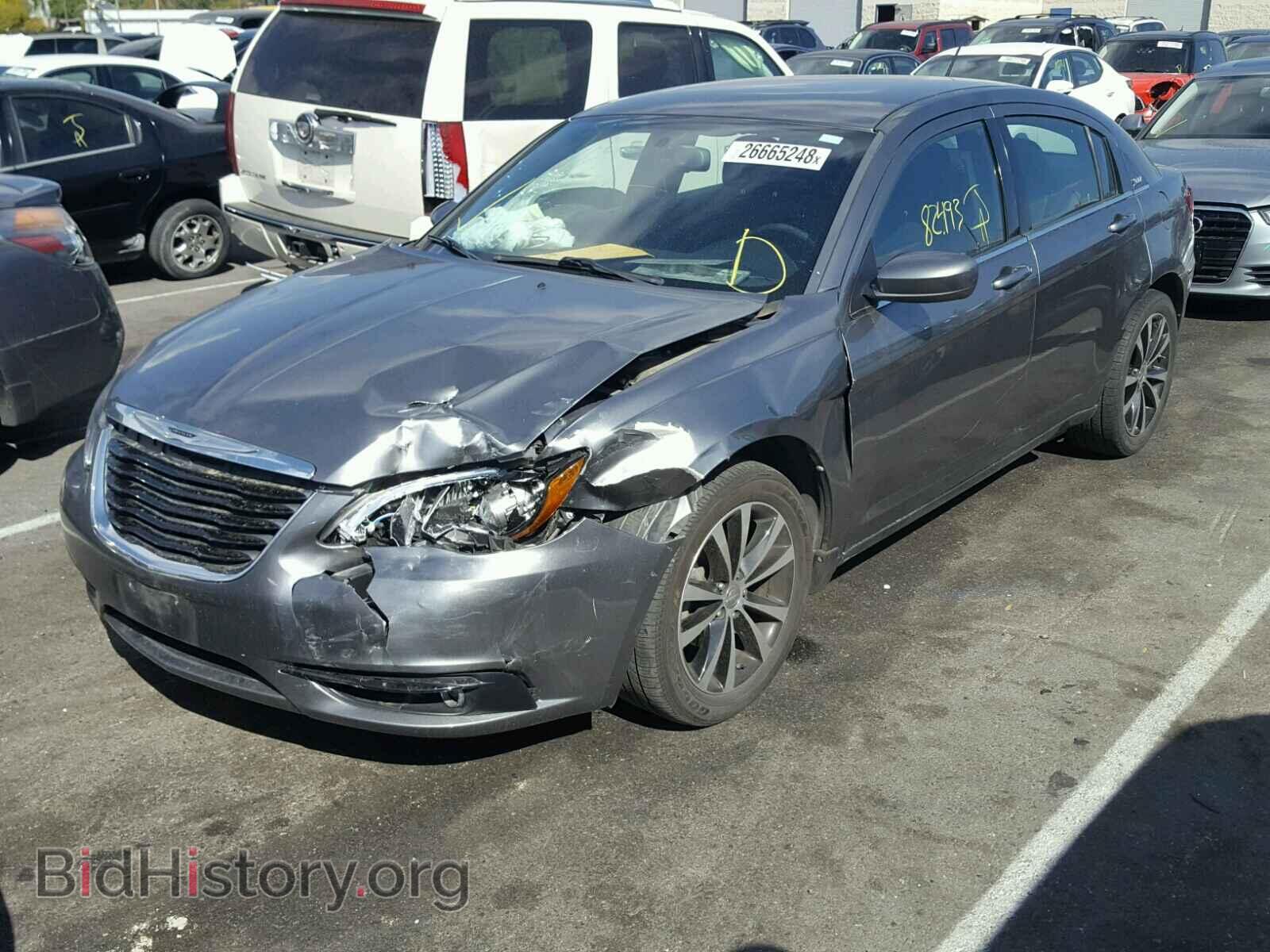 2013 CHRYSLER 200 - VIN: 1C3CCBBB7DN579645 - Фото 2