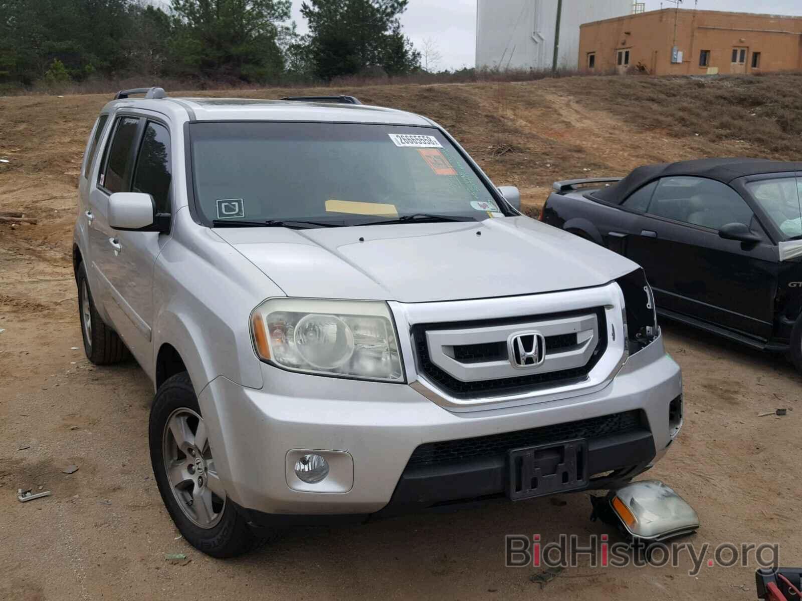 Photo 5FNYF3H56BB015836 - HONDA PILOT 2011