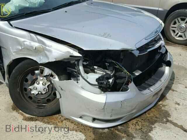 2011 CHRYSLER 200 - VIN: 1C3BC4FG2BN532419 - Фото 9