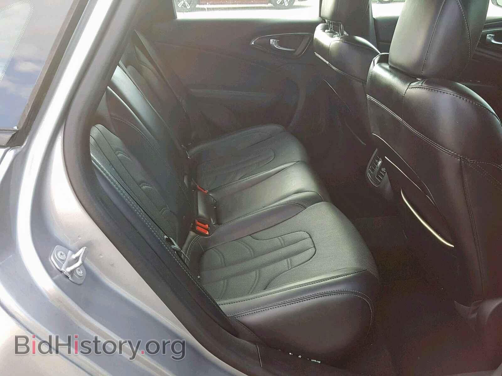 2016 CHRYSLER 200 - VIN: 1C3CCCBG2GN138009 - Фото 6