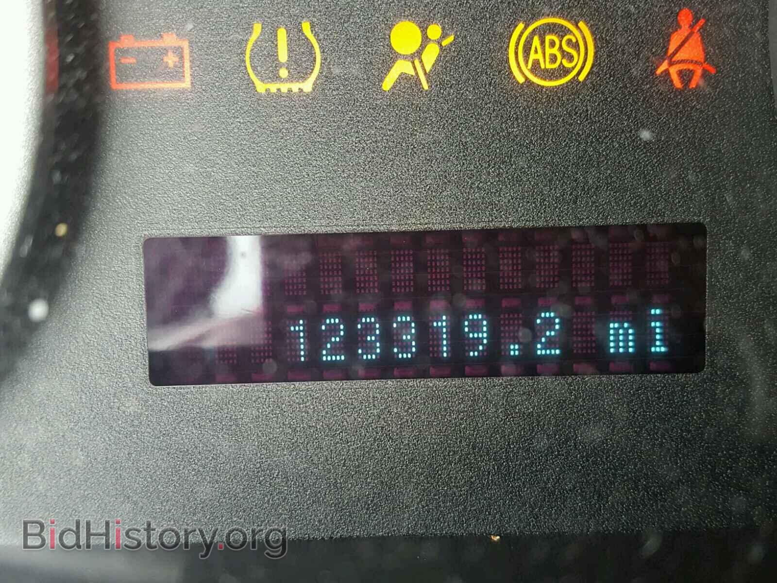2011 FORD FOCUS - VIN: 1FAHP3FN3BW198324 - Фото 8