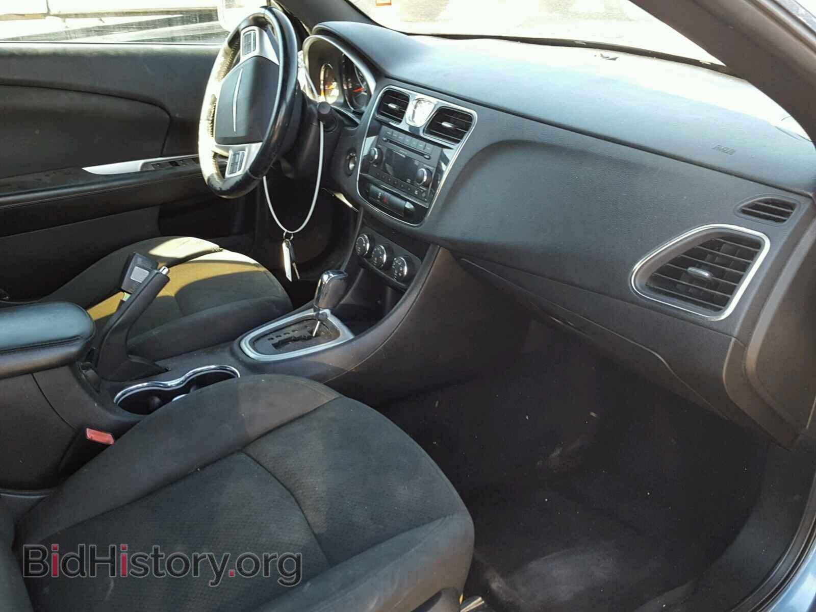 2011 CHRYSLER 200 - VIN: 1C3BC2EB9BN563385 - Фото 5