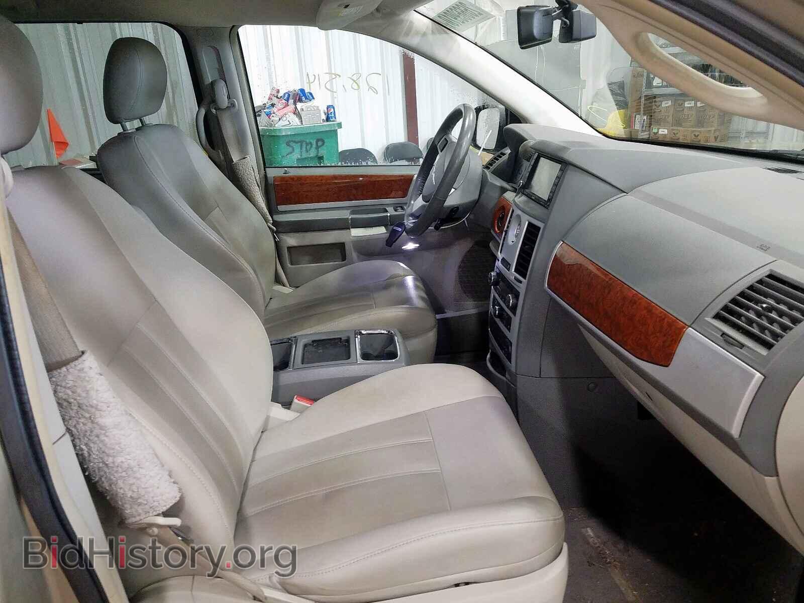 2009 CHRYSLER MINIVAN - VIN: 2A8HR54179R524895 - Фото 5