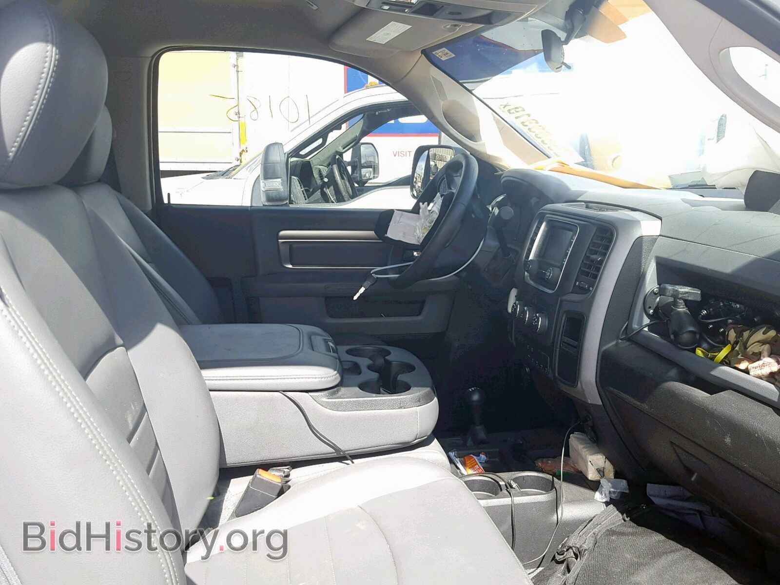 2018 RAM 3500 - VIN: 3C7WRDAJ1JG245453 - Фото 5