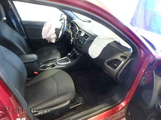 2011 CHRYSLER 200 - VIN: 1C3BC1FB2BN592929 - Фото 5