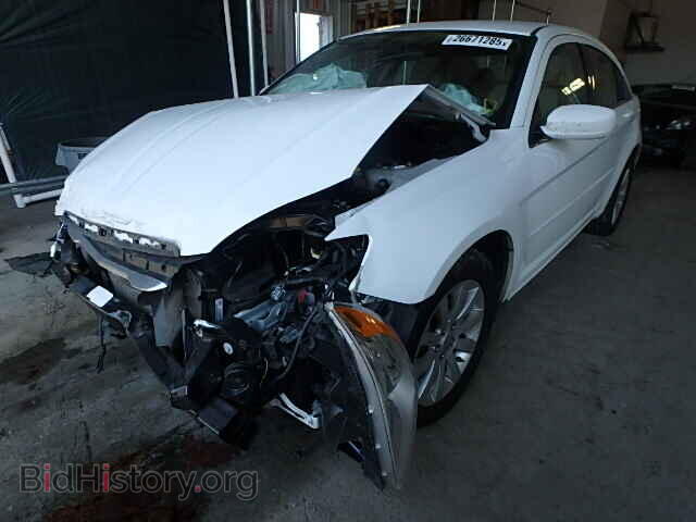 2013 CHRYSLER 200 - VIN: 1C3CCBBG6DN718837 - Фото 2