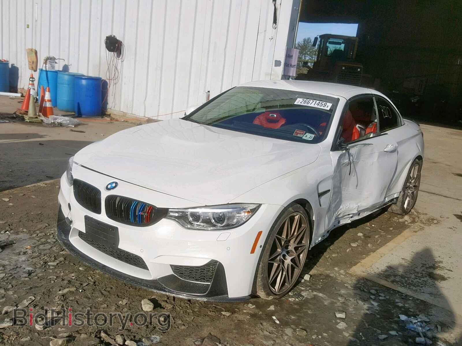 2017 BMW M4 - VIN: WBS3U9C3XHP971272 - Фото 2