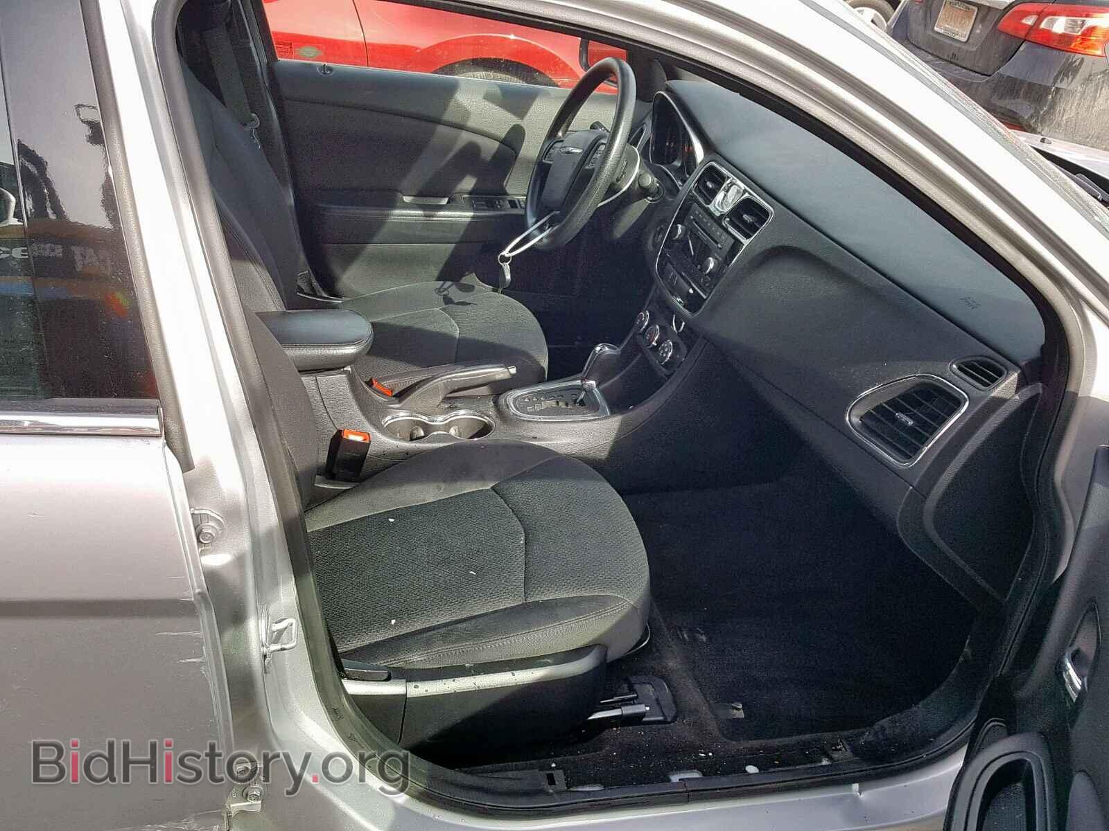 2012 CHRYSLER 200 - VIN: 1C3CCBAB3CN320246 - Фото 5