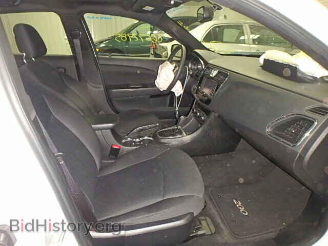 2012 CHRYSLER 200 - VIN: 1C3CCBBG7CN328960 - Фото 5