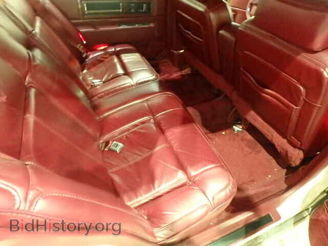 1989 CADILLAC DEVILLE - VIN: 1G6CD5159K4209163 - Photo 6