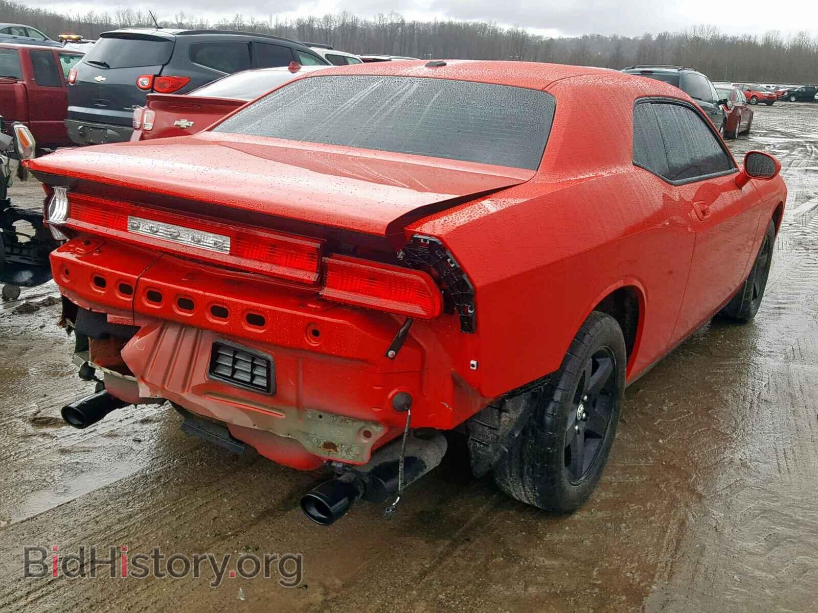 2010 DODGE CHALLENGER - VIN: 2B3CJ4DVXAH323915 - Photo 4