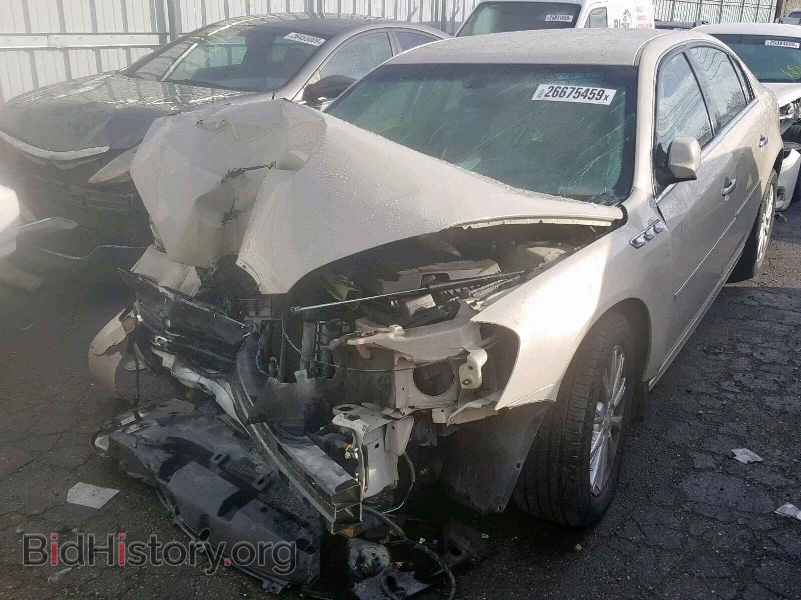 2011 BUICK LUCERNE - VIN: 1G4HC5EM7BU152402 - Фото 2