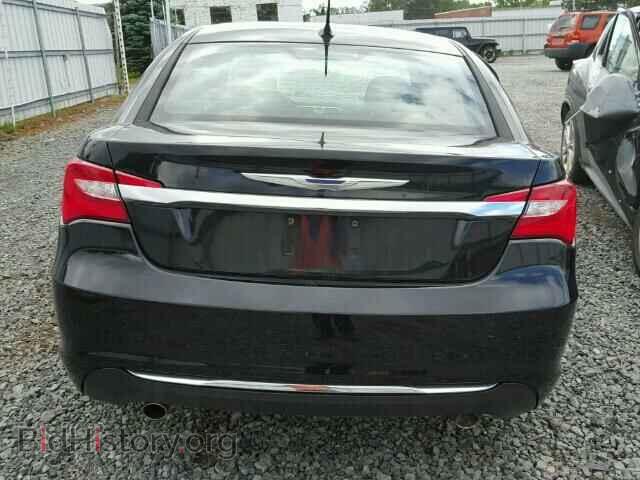 2012 CHRYSLER 200 - VIN: 1C3CCBBG1CN164539 - Фото 10
