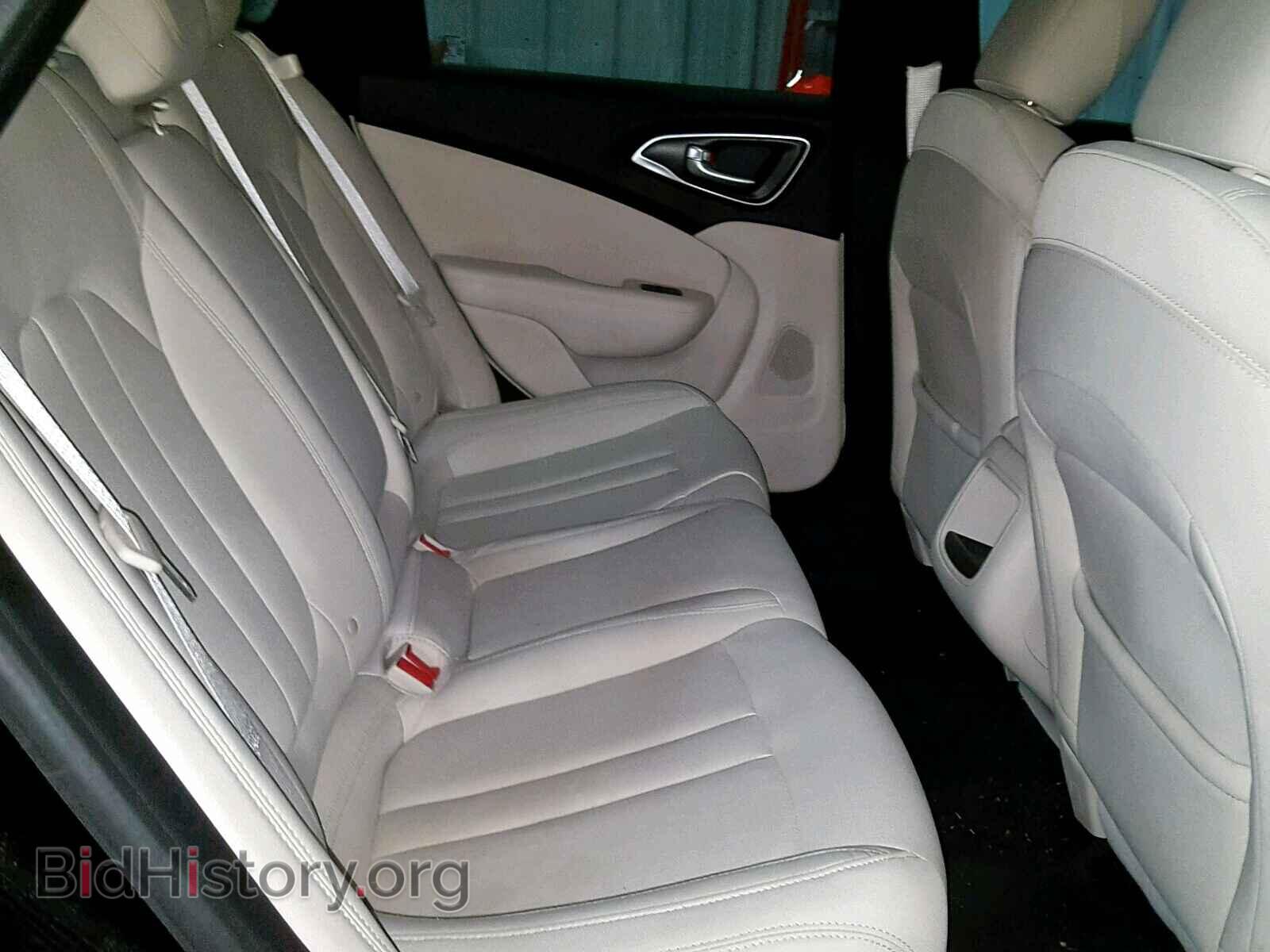 2016 CHRYSLER 200 - VIN: 1C3CCCFB2GN179433 - Фото 6