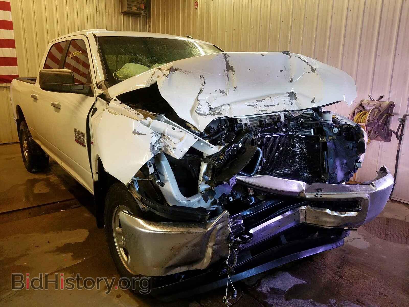 Photo 3C6UR5DL3HG620347 - RAM 2500 2017