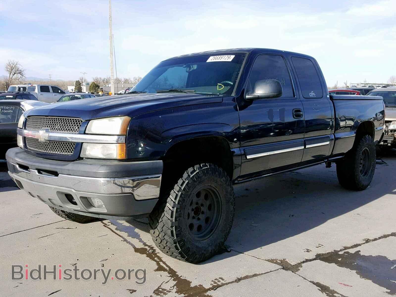 2005 CHEVROLET SILVERADO - VIN: 2GCEC19V551178354 - Фото 2