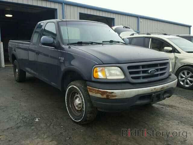 Photo 1FTRX18L8YNB13152 - FORD F150 2000