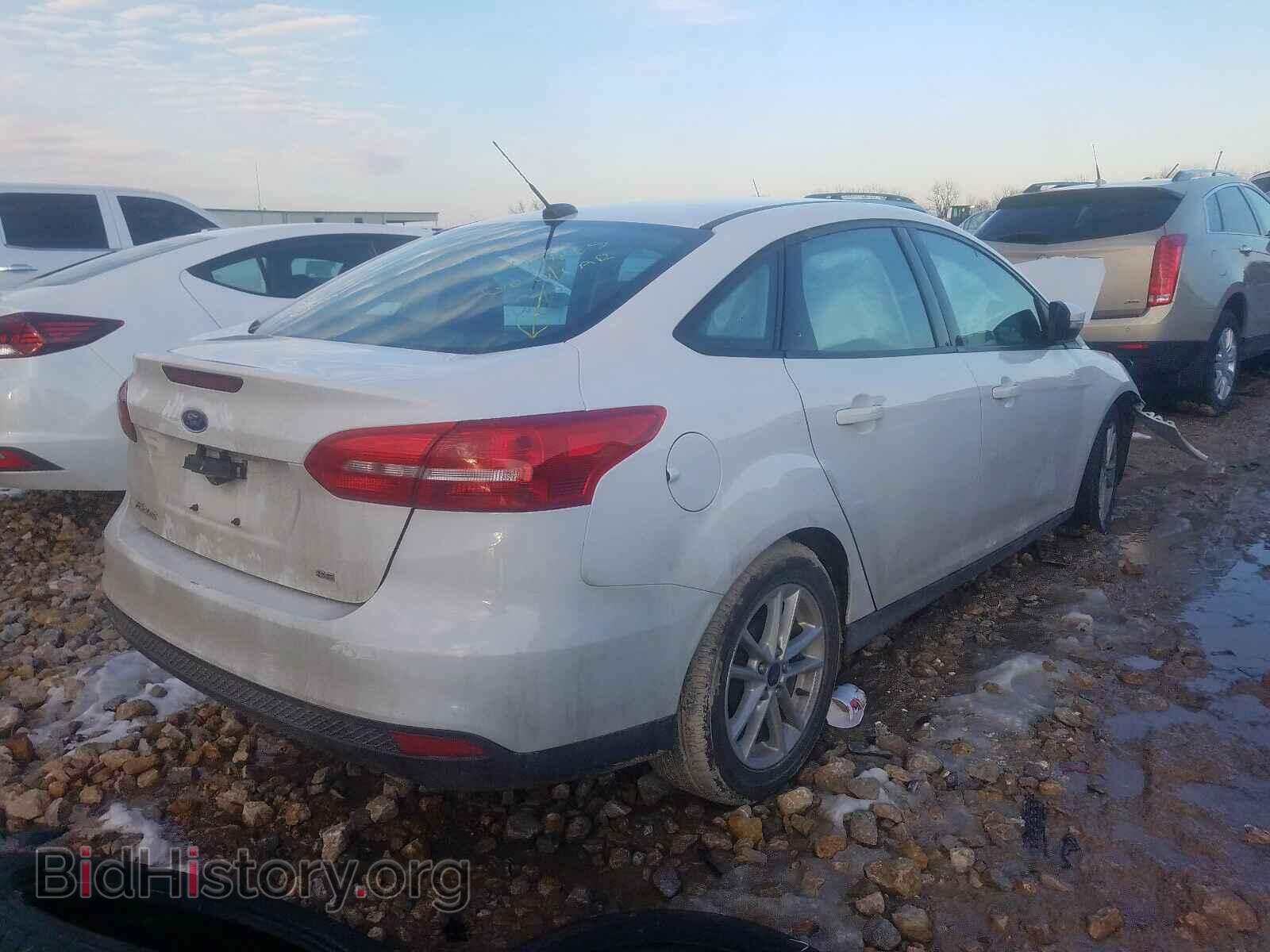 2017 FORD FOCUS - VIN: 1FADP3F21HL263962 - Photo 4