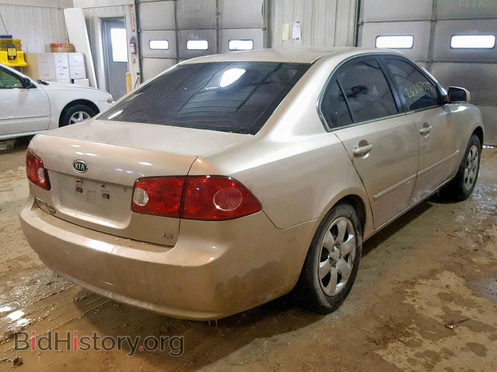 2007 KIA OPTIMA - VIN: KNAGE123775112978 - Фото 4