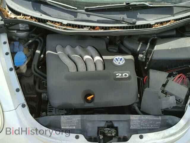 2000 VOLKSWAGEN BEETLE - VIN: 3VWCA21C8YM451729 - Фото 7