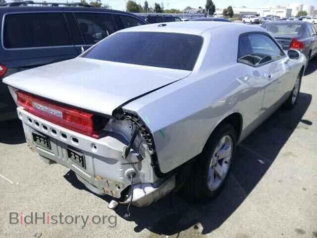 2010 DODGE CHALLENGER - VIN: 2B3CJ4DV5AH218909 - Photo 4