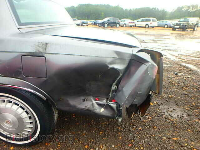 1989 CADILLAC DEVILLE - VIN: 1G6CD5151K4362071 - Photo 9