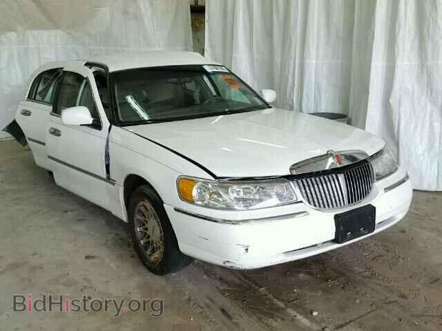 Photo 1LNHM82W5YY893864 - LINCOLN TOWNCAR 2000