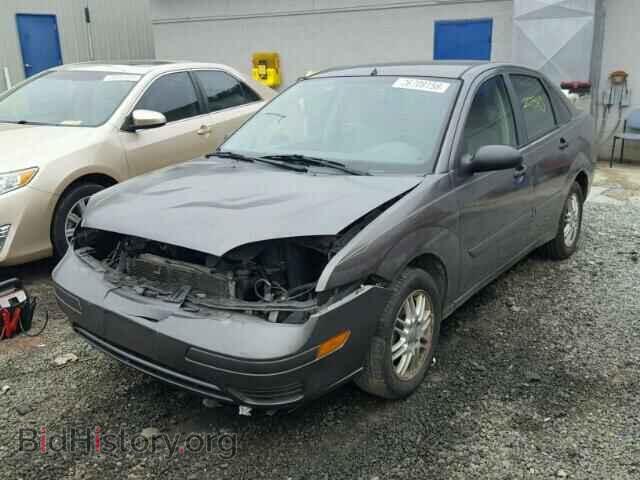 2005 FORD FOCUS - VIN: 1FAFP34N45W186018 - Фото 2
